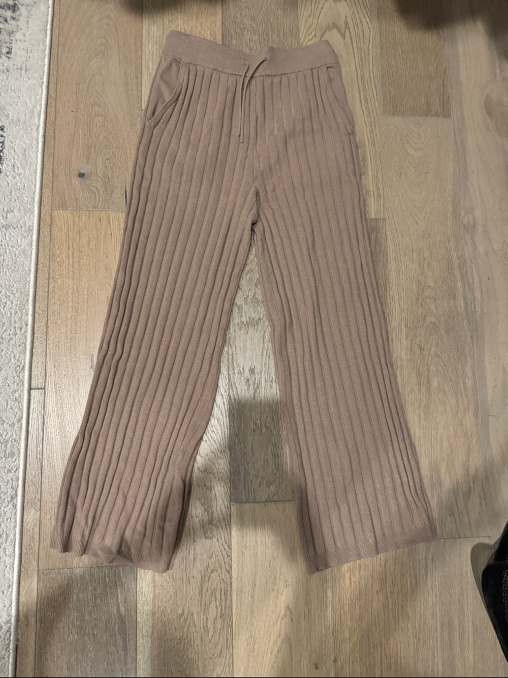 Ribbed Wide-Leg Knit Pants - Taupe